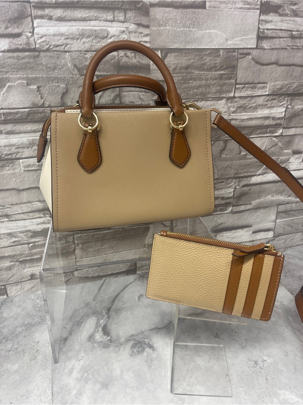 Michael Kors Marilyn Small Colorblock Satchel & Matching Card Case Camel - Picture 6 of 14